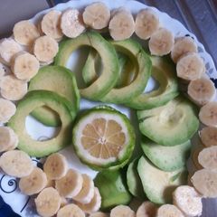 A picture of Banana-Avocado Fruit pudding.