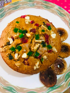 અંજીર કેક (wheat flour Anjir cake recipe in Gujarati) રેસીપી મુખ્ય ફોટો