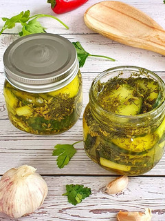 A picture of Cucumber pickle.