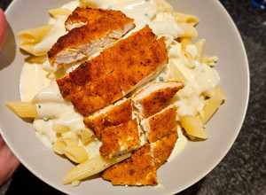 A picture of Crispy Chicken Alfredo Penne Pasta.
