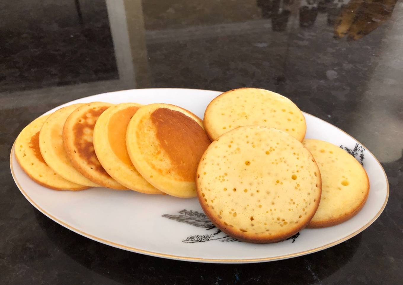 Super Easy Flat Cake (From â€œJiffy Corn Muffin Cakeâ€)