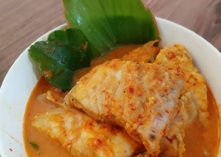 Resep Gulai Ikan Padang Diet tanpa santan (170 kkal/porsi) yang Lezat