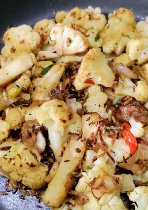 A picture of Aniseeds Roasted Cauliflower Florets.