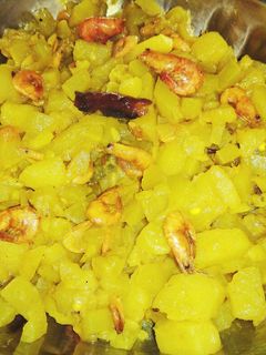 লাউ চিংড়ি(lau chingri recipe in Bengali) রেসিপির প্রধান ছবি