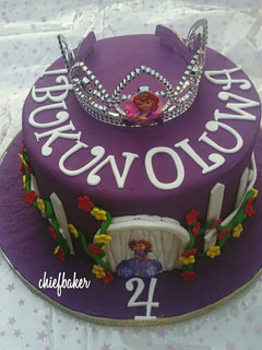 A picture of Sofia the first chocolate cake.