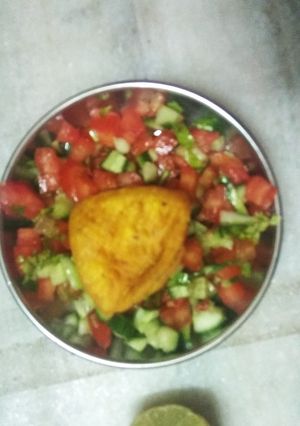 पापड़ी चाट (papdi chaat recipe in Hindi) रेसिपी मुख्य फोटो