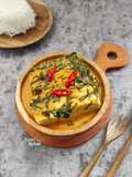 Gulai Putih Telur Daun Tapak Leman (Daun Mangkokan)