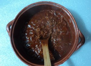 Foto principal de Chicharrón prensado en salsa de chile cascabel y cerveza
