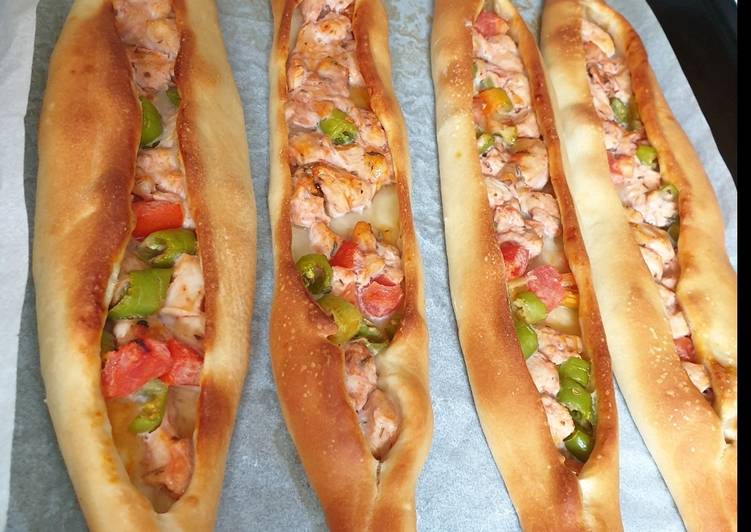 Pide (pizza turki)