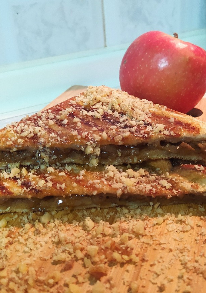 Φωτογραφία της συνταγής Τοστ με μήλο 🍎