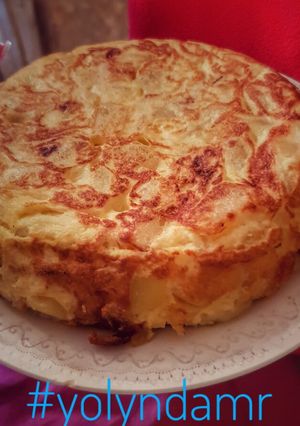 Una foto de Tortilla de patata con cebolla