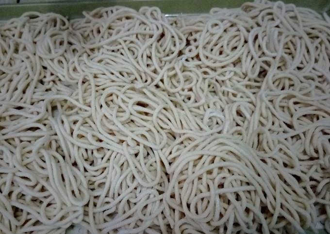 Resep Homemade Mie Karet / Homade Spaghetti Resep Homemade Mie Karet / Homade Spaghetti