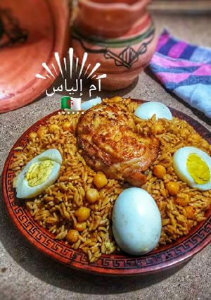 صورة لوصفة تليتلي بالدجاج مرق أحمر