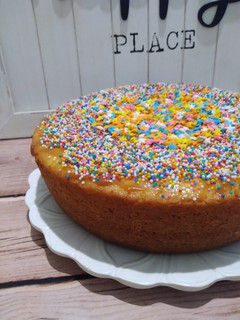 Una foto de Torta esponjosa de yogur, en cacerola Essen