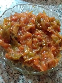 صورة لوصفة شكشوكة البصل والفلفل الحلو🌶🌶🍅🍅