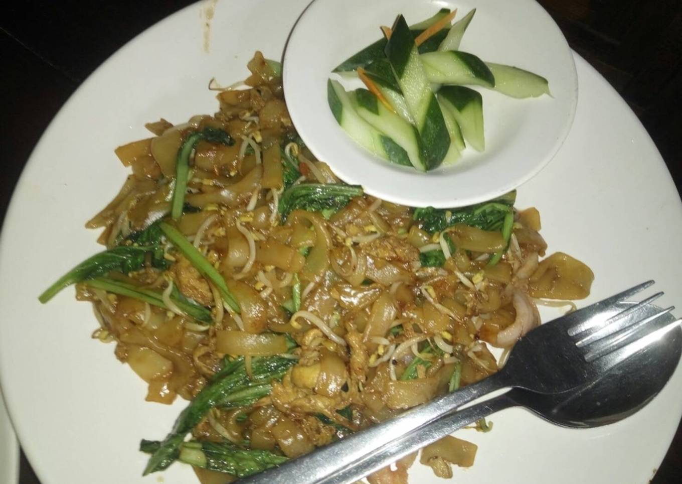 Kwetiau goreng spesial
