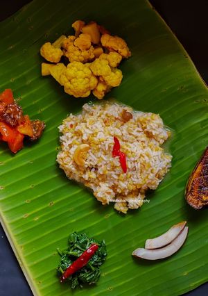 A picture of Durga Sasti Lunch Platter.