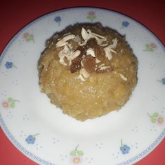 A picture of Moong dal halwa.