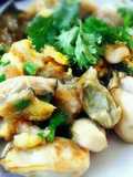 หอยนางรมผัดไข่