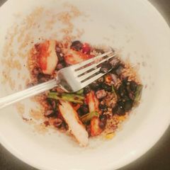 Quinoa, Chicken, and bean stir fry A picture of Quinoa, Chicken, and bean stir fry.