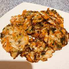 Bakwan sayur/ pia-pia/ heci goreng teflon রেসিপির প্রধান ছবি