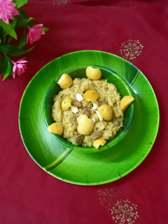ખારેક નો હલવો (Kharek Halwa Recipe In Gujarati) રેસીપી મુખ્ય ફોટો