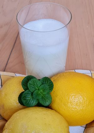 Una foto de Limonada de coco 🍋 🥥
