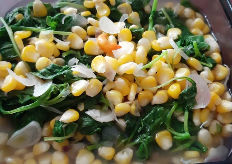 Resep Sayur Bening Bayam Mix Jagung yang Bikin Ngiler