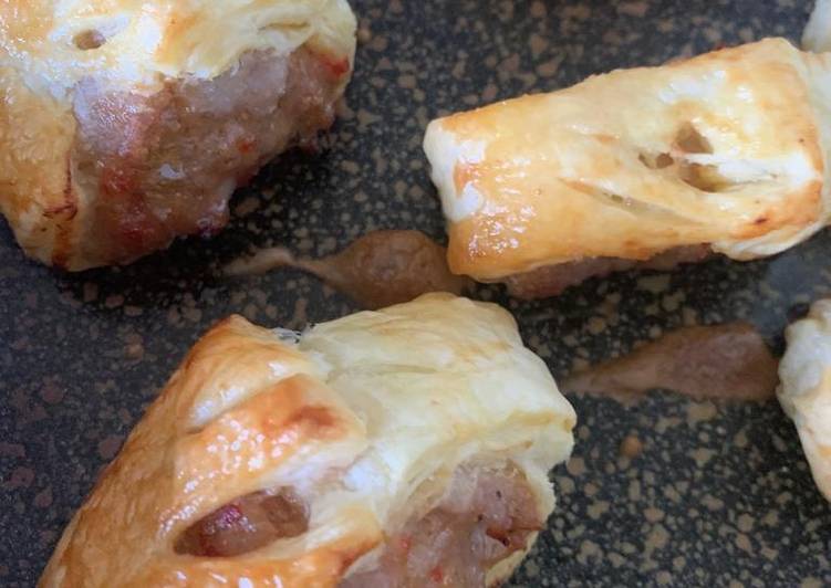 Easiest Way to Make Quick Sweet chilli sausage rolls