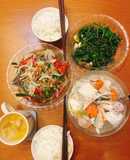 Menu gia đình hàng ngày 04
Cá chẽm hấp 
canh đậu hũ thịt viên nấm kim châm, 
rau lang xào tỏi