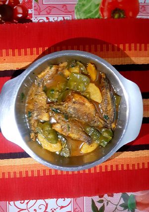শিম দিয়ে মেনি মাছ রেসিপির প্রধান ছবি