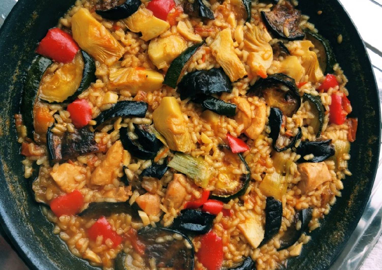 Paella de pollo y verduras Receta de Nuria_Es Cookpad