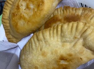 Una foto de Masa de empanada frita