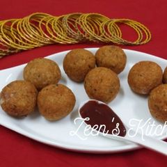 A picture of Cheesy Rice Balls.
