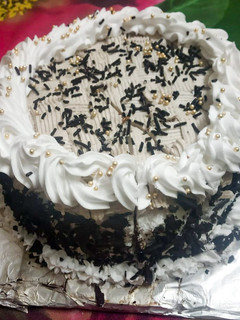 ચોકલેટ કેક (Chocolate Cake Recipe In Gujarati) રેસીપી મુખ્ય ફોટો