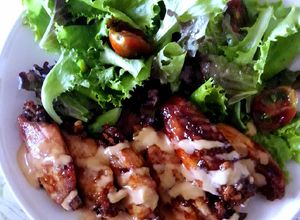 Foto principal de Alitas de pollo al horno con salsa Satay casera
