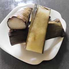 A picture of Steamed Sticky Rice with Brown Sugar.