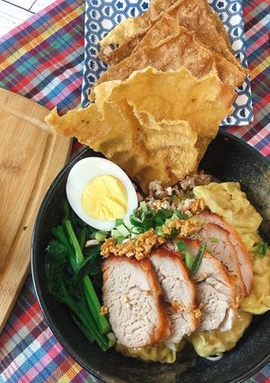 A picture of 🧑🏽🍳🧑🏼🍳Thailand Street Food Noodle Soup • Thai Tom Yum Noodle Soup |ThaiChef Food.