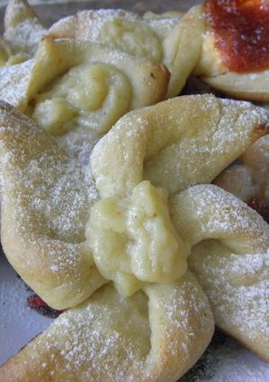 Una foto de Facturas de Harina Pureza con levadura