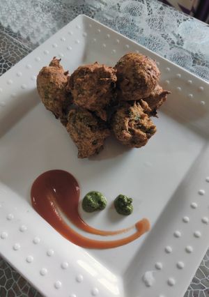 A picture of Leftover poha corn fritters.