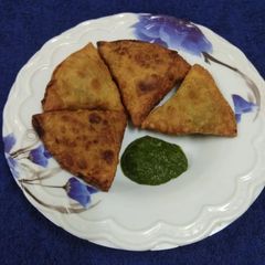 Punjabi samosa A picture of Punjabi samosa.