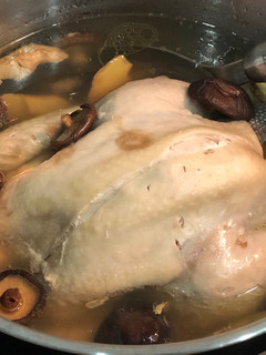 #香菇雞湯。超簡單電鍋雞湯 的食譜成品照片