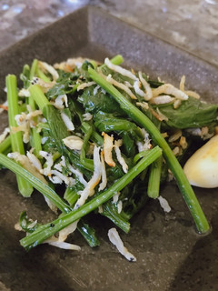 吻仔魚炒菠菜 的食譜成品照片