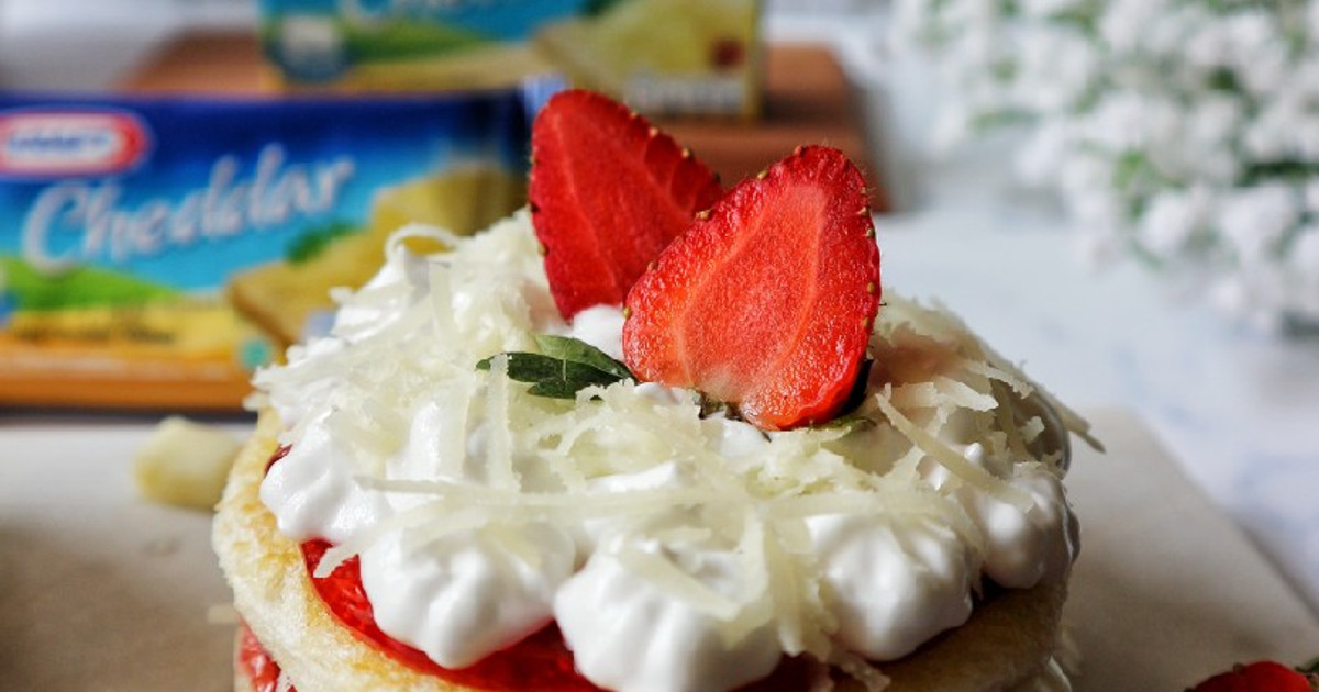 Resep Roti Strawberry Keju oleh Ayuanita Petrisia - Cookpad