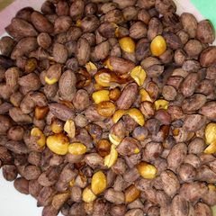 A picture of Fried peanut (Tasoyu gyada).