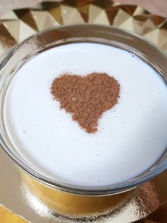 Una foto de Sopa de almendras