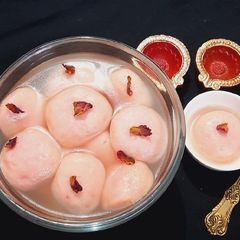 A picture of Rose Rasgulla.