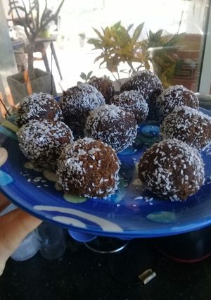 Una foto de Trufas de coco