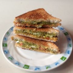Avocado mayo sandwich A picture of Avocado mayo sandwich.