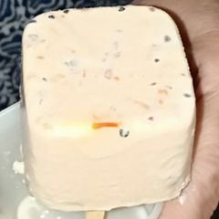 A picture of Kesar Pista Kulfi.